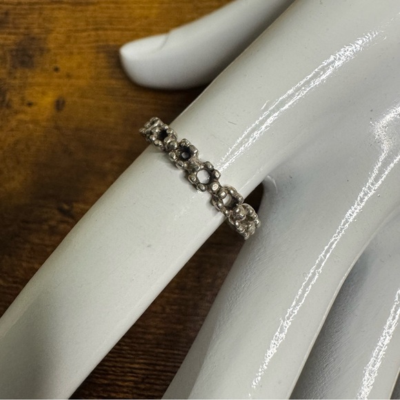 Hand Crafted Sterling Silver Beaded Dainty Brutalist Ring size 6.5 - Picture 1 of 10